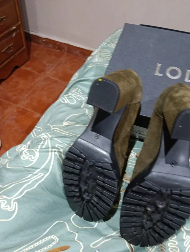 Zapatos ante verde Talla 39