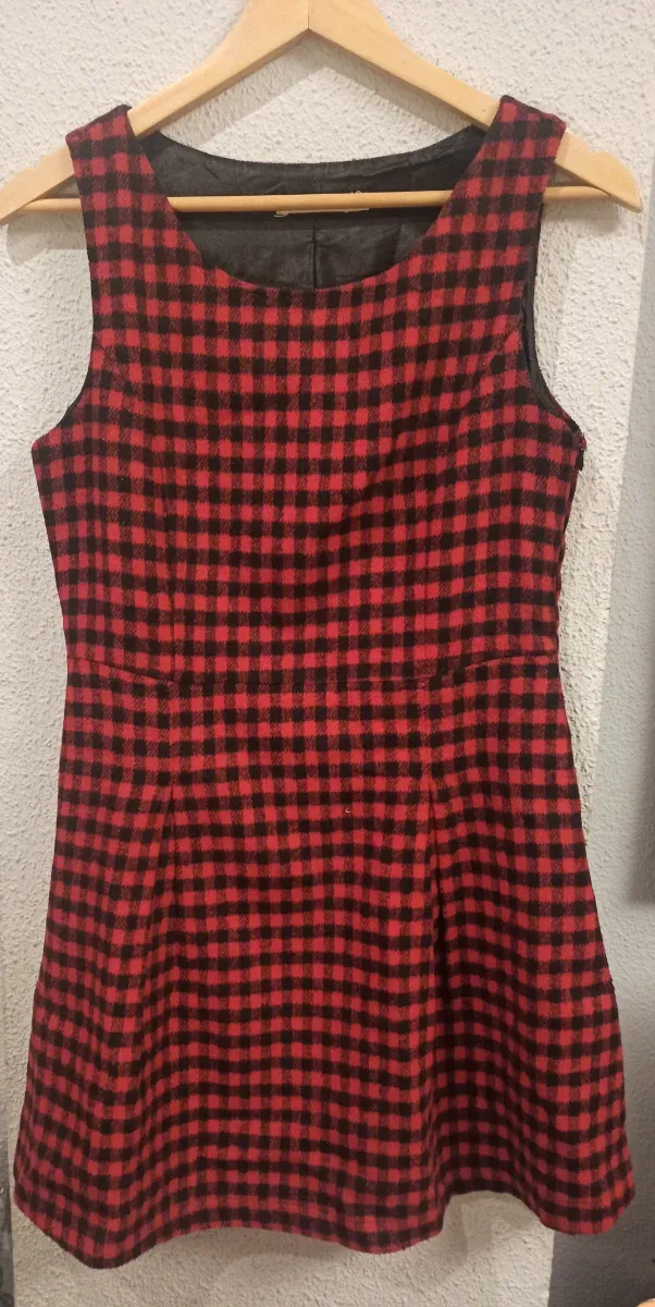 Vestido Pichi Lavand Cuadros Rojo y Negro