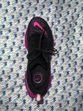 Nike Invincible 3 Negro/Rosa