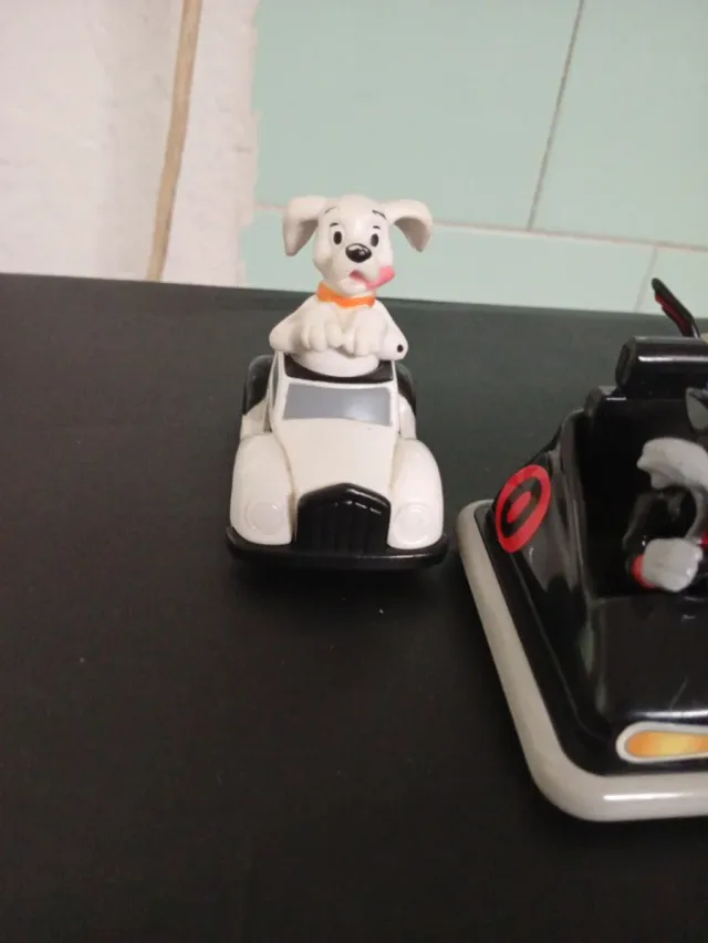 Lote 3 coches: Dálmata, Pete y Silvestre