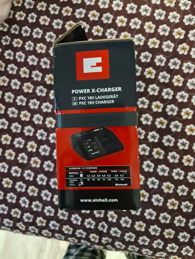 Cargador Einhell PXC 18V