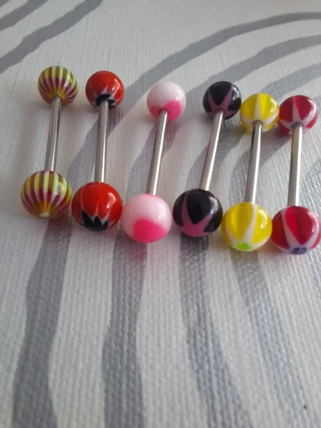 6 Piercings Lengua y Pezón Multicolor