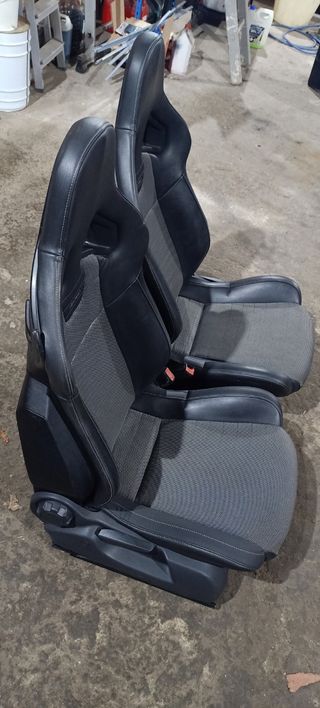 Semibakets Recaro CS