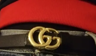 Cinta gucci