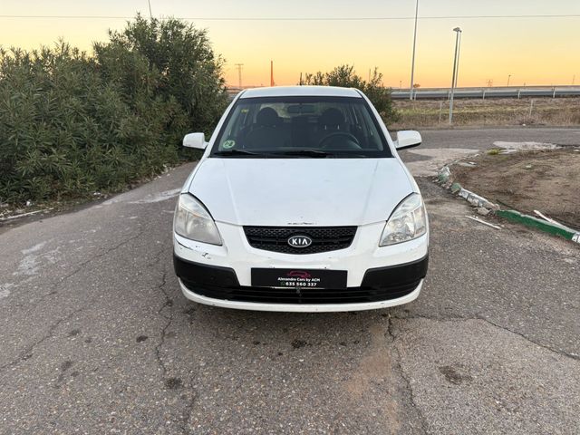 KIA Rio Pegatina2006