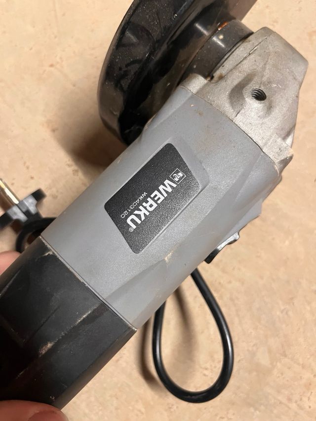 Radial Werku mojada en la Dana 2024