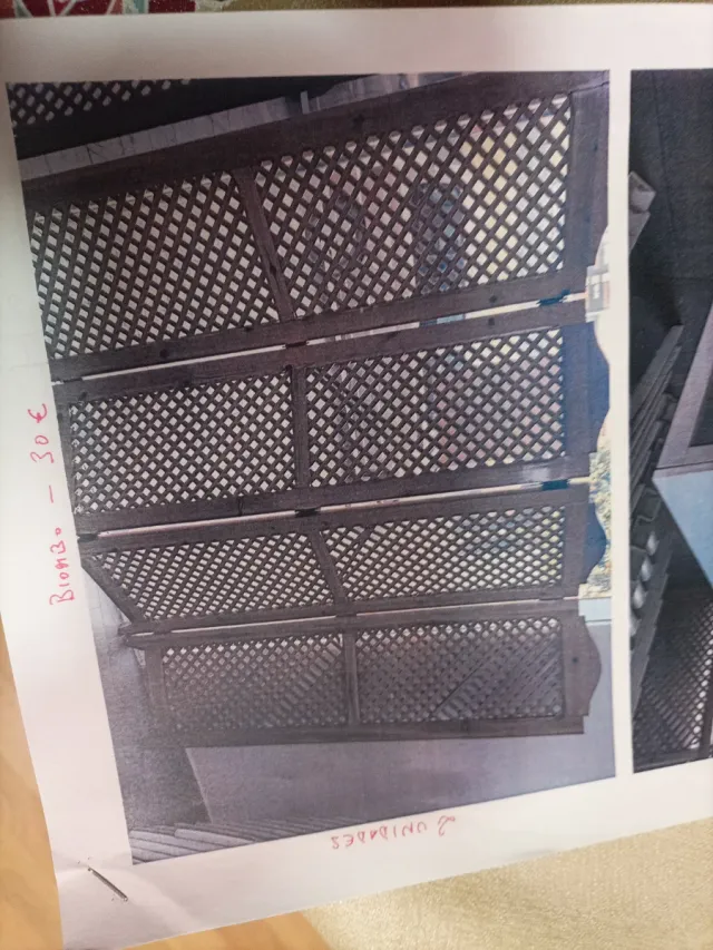 Biombo de madera 30€