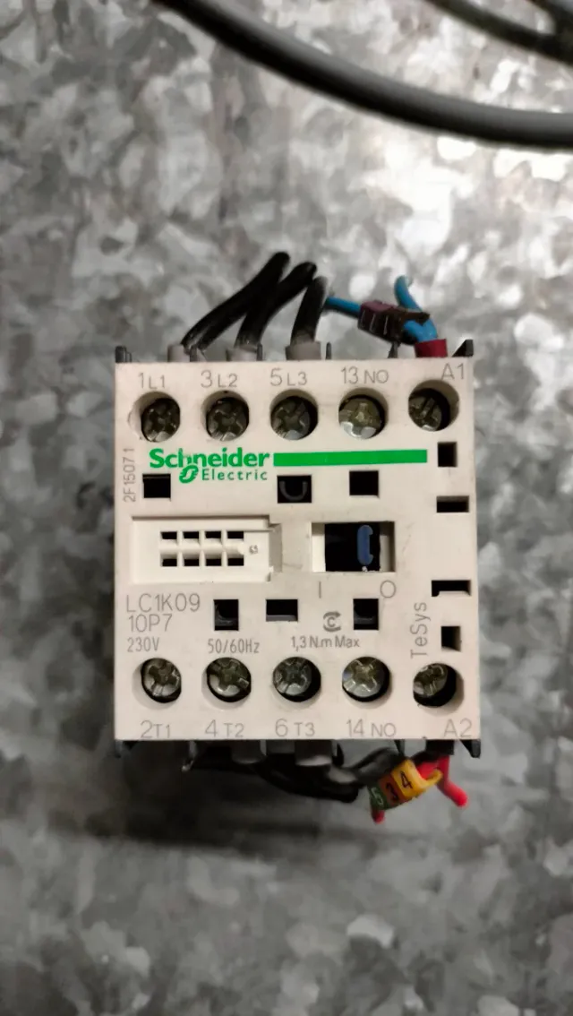 Contactor Schneider Electric TeSys LC1K09