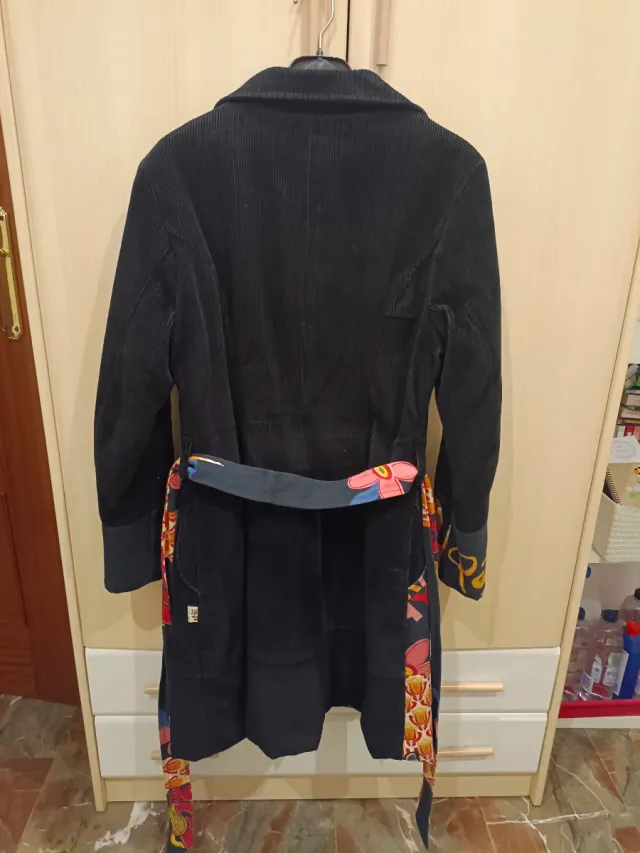 Abrigo Savage Culture pana estampado