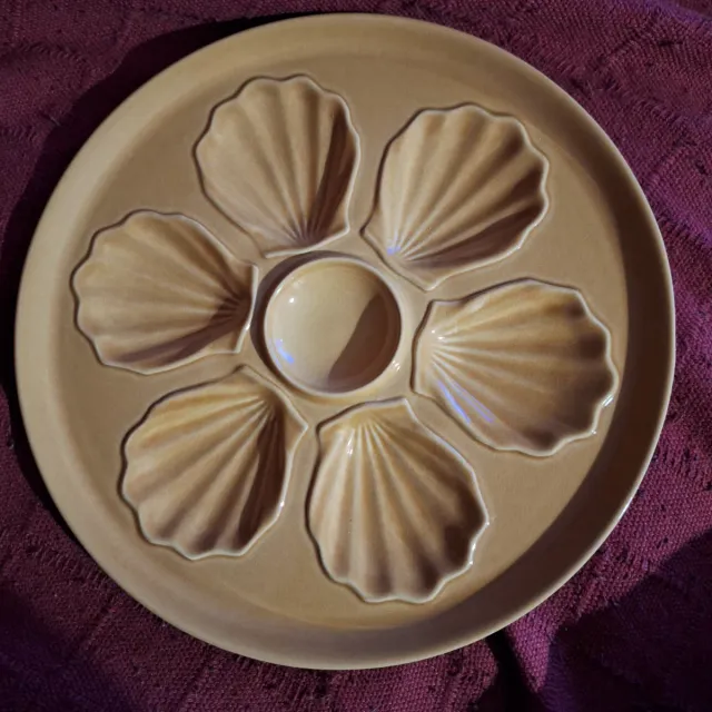 Plato Ostrero Cerámica Beige