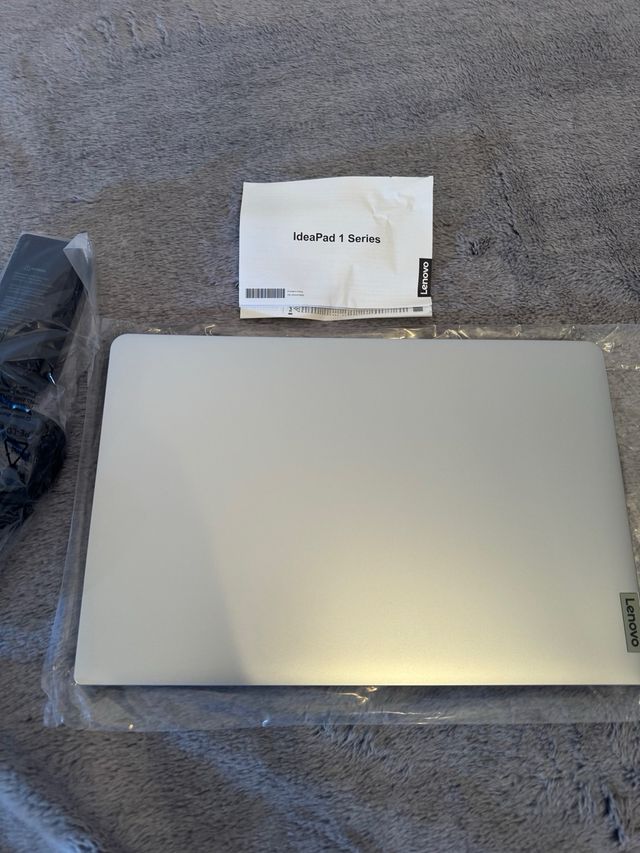 Lenovo IdeaPad 1 15,6 Full HD, 16GB RAM, 512GB SSD