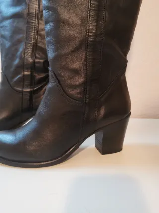 Stivali texani in pelle neri