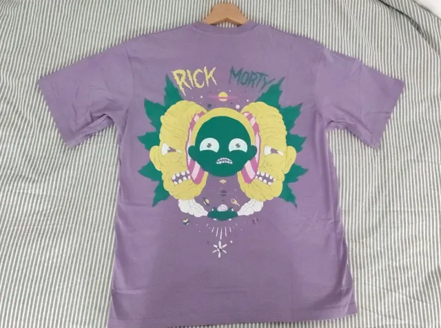 Camiseta Rick & Morty Morada