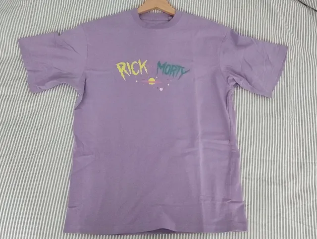 Camiseta Rick & Morty Morada