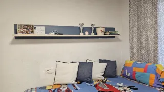 Cama juvenil doble DUO con un cajone y estanteri