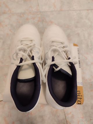Zapatillas Unisex Talla 41 Blancas