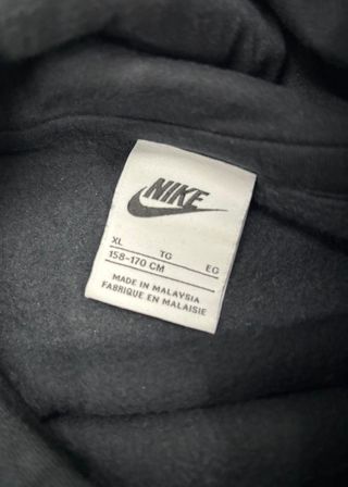 Felpa Nike Nera Basic - Essential