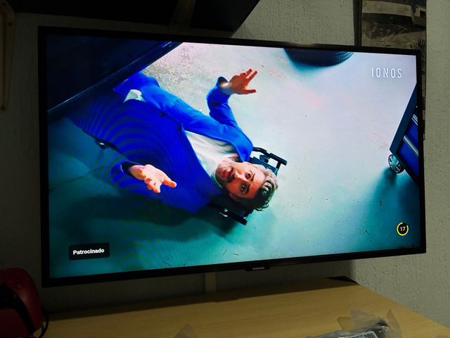 Samsung QLED 32 2024