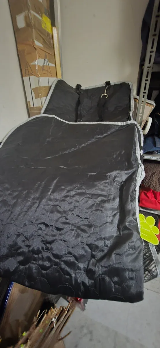 Funda PECUTE, para perros en asientos traseros