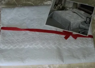 Copriletto bianco in cotone Lavorato con pizzo