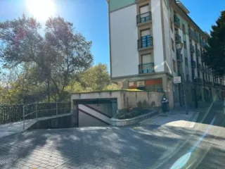 Alquiler garaje cerrado Beasain