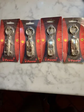 4 Portachiavi Modellini Ferrari Shell V-Power