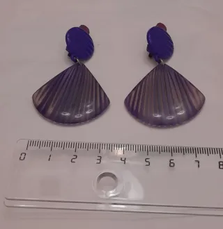 Pendientes de pinza morados