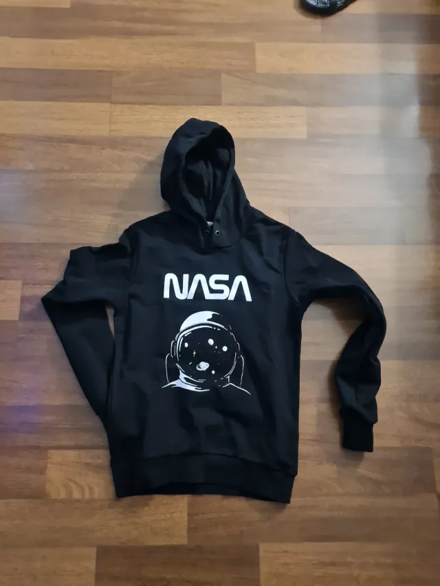 Sudadera Negra NASA Astronauta