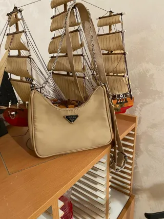 Bolso Prada Beige