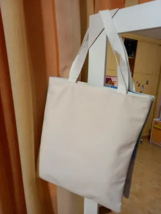 Bolsa de tela con estampado de capibaras