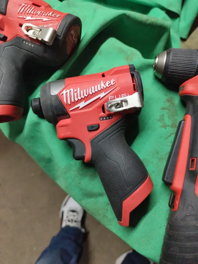 Lote 3 Herramientas Milwaukee M12