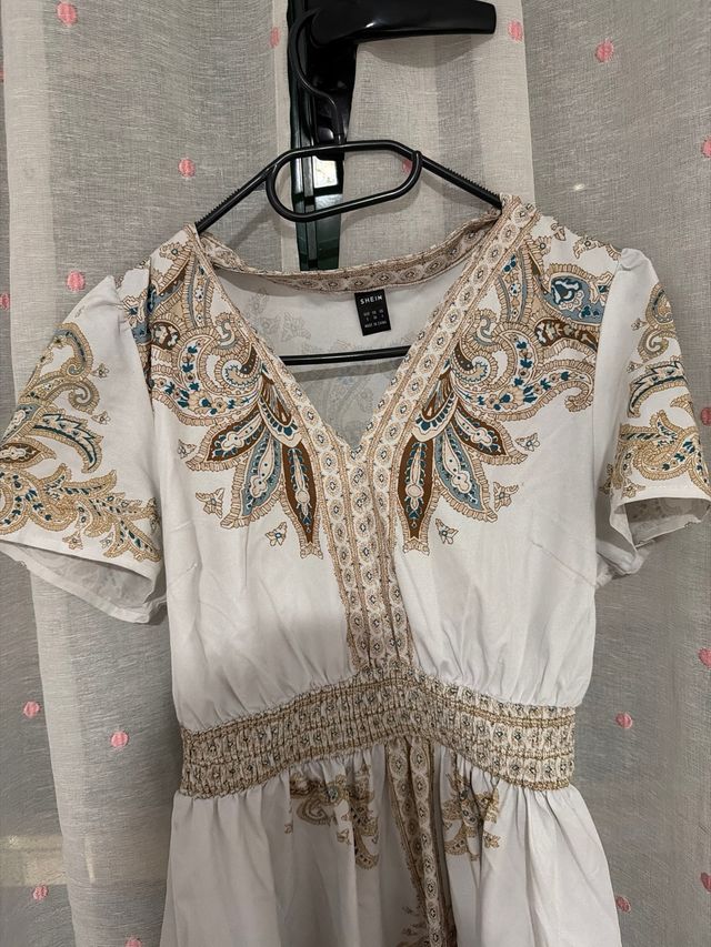 Vestido SHEIN estampado talla S