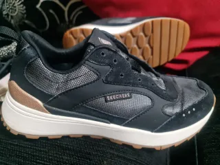 Converse Bambas Piel Negras Talla 38 Y skechers 38