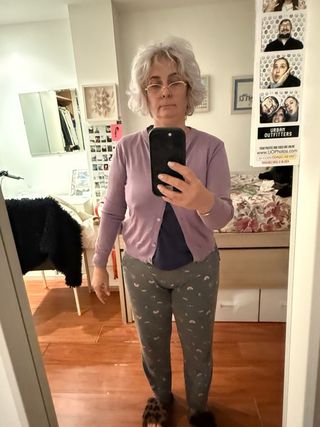 Conjunto de ropa de punto gris