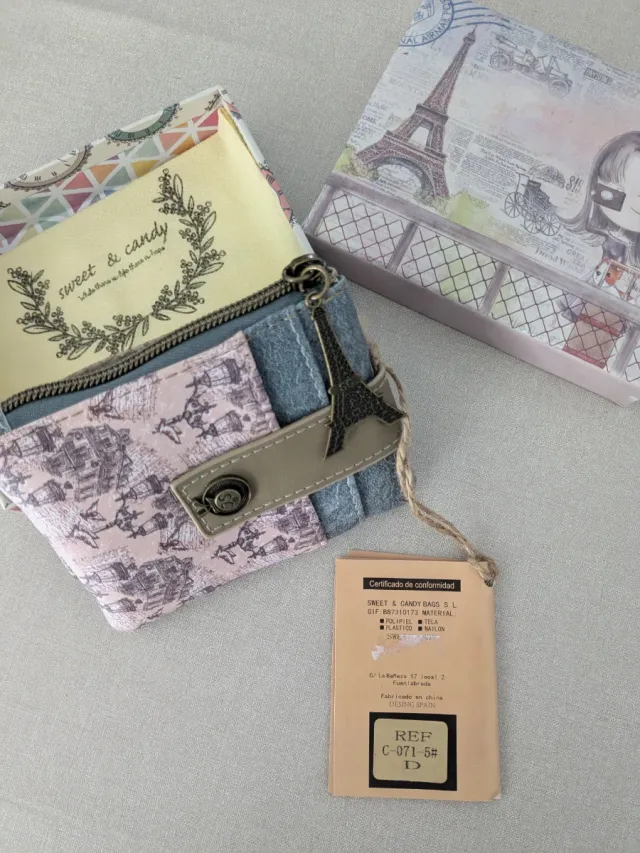 Cartera billetero Anekke nuevo en caja original