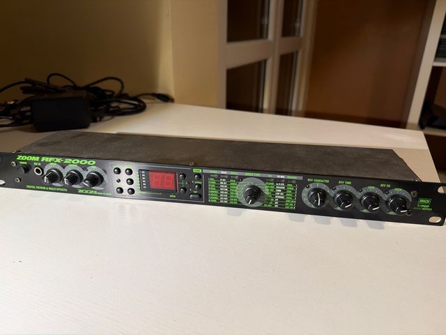 Zoom RFX-2000 Reverb Digital Rack