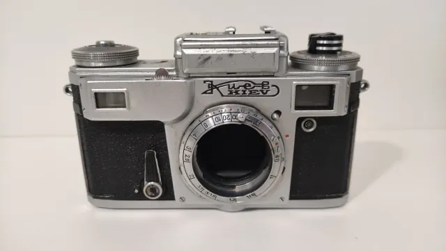 Cuerpo de cámara Kiev .