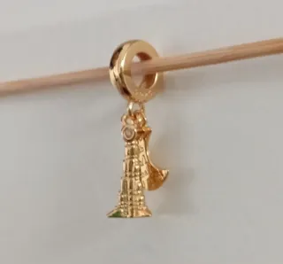 Colgante Charm Dubai Luna