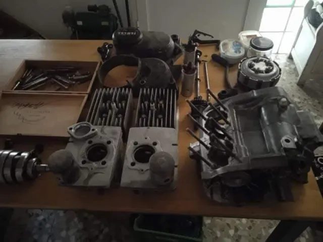 Cambio lote por moto clasica.