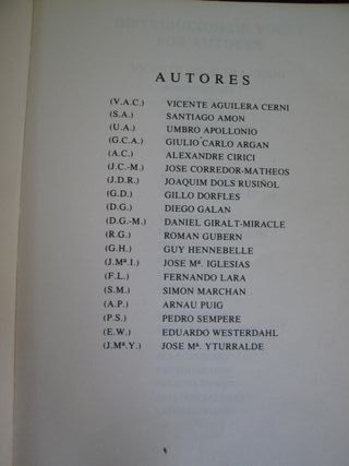 LOTE DE DOS DICCIONARIOS DE ARTE