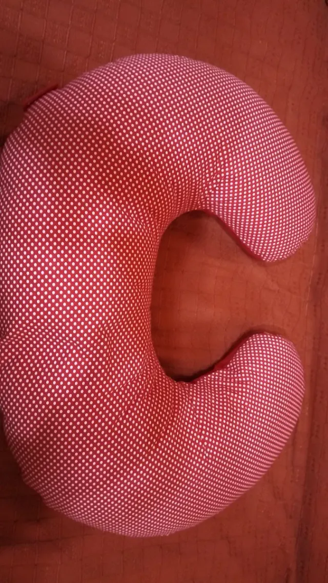 Cojín de lactancia Tuc Tuc rojo