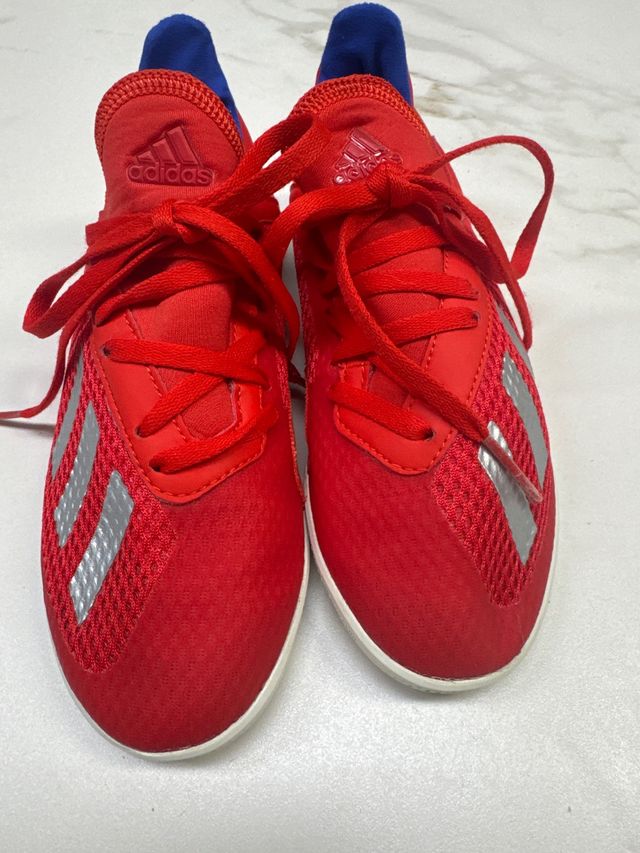 Zapatillas deportivas niño Adidas rojas