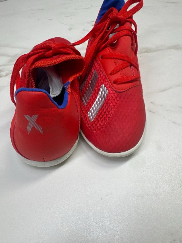 Zapatillas deportivas niño Adidas rojas