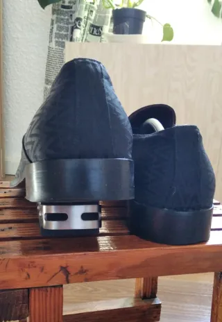 Zapatos italianos de lujo negros