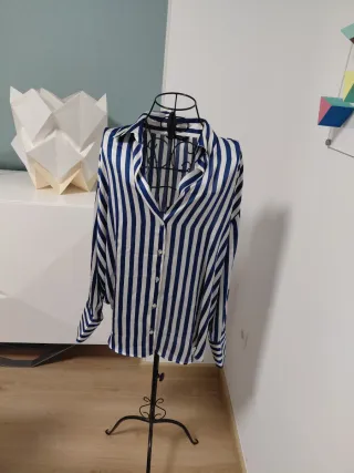 Blusa Zara Rayas Azul Blanco Talla XL