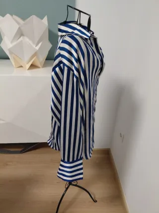 Blusa Zara Rayas Azul Blanco Talla XL