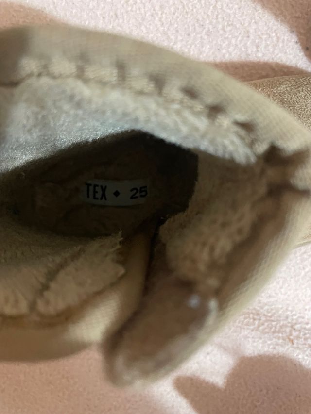 Botas de pelo número 25