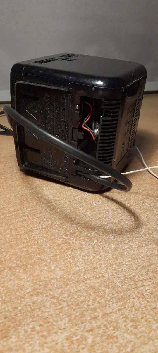 Radio Despertador Digital Sony ICF-C120