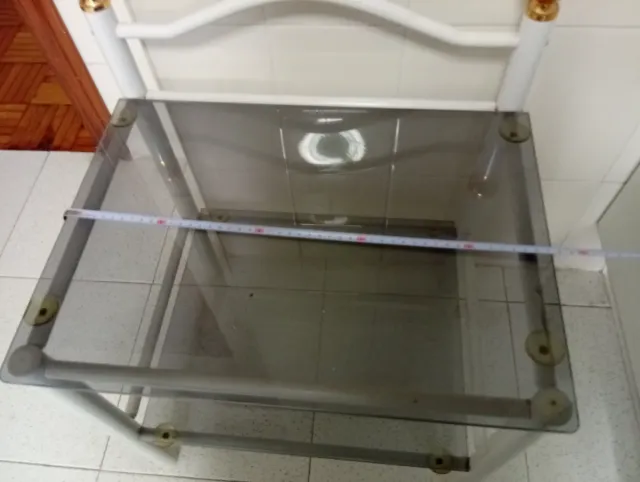 Mesita auxiliar cristal y metal