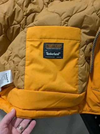 Parka Naranja y Amarilla